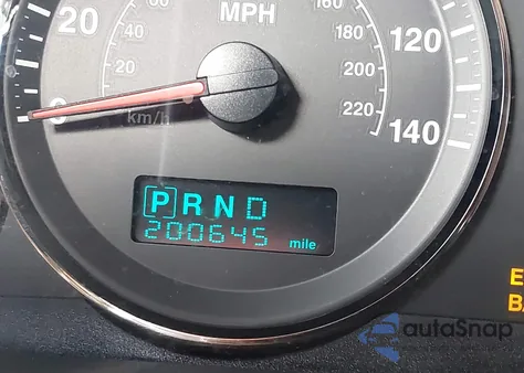 2006 Jeep Commander Limited from USA, damaged, VIN 1J8HG58NX6C156476